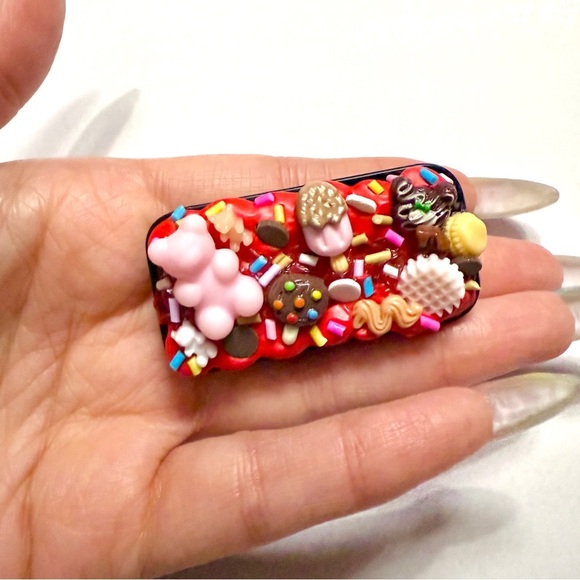 Decoden Mini Tin Box, Red Velvet Sweets Kawaii Junk Case Eyelashes Pill Holder - Picture 7 of 7